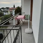 Florida B5-200m Dal Lago, Balcone, Ac Lazise