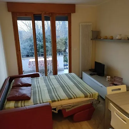 Apartment Florida B5-200m Dal Lago, Balcone, Ac