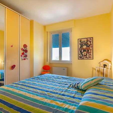 Apartment Florida B5-200m Dal Lago, Balcone, Ac
