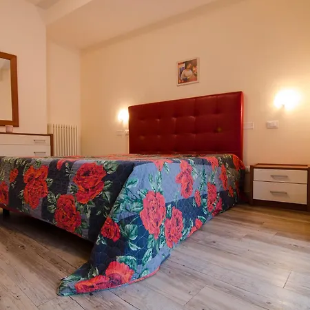 Apartment Florida B5-200m Dal Lago, Balcone, Ac *